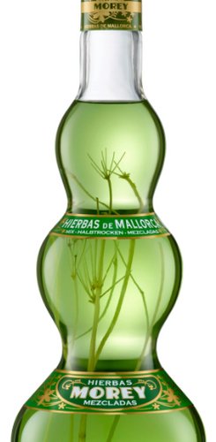 Das Foto zeigt die Hierbas de Mallorca Flasche